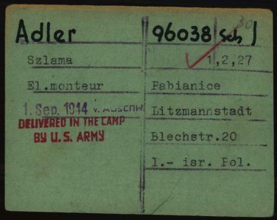 8_Arolsen_SzlamaAdlerDachau3 Tarjeta de prisionero de Szlama (Jack) Adler de la oficina del sistema de campos de concentración de Dachau.